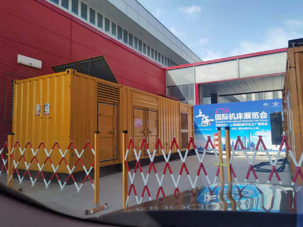喀喇沁发电车出租-发电机无电压或电压太低怎么办？