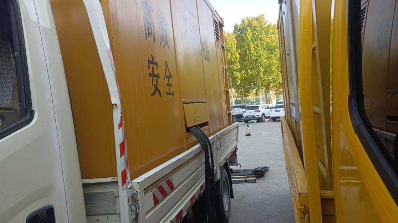 喀喇沁如何判断柴油发电机组和UPS电源的切换时间是否符合要求？