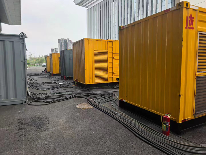 喀喇沁柴油发电机组冬季保养有哪些注意事项？